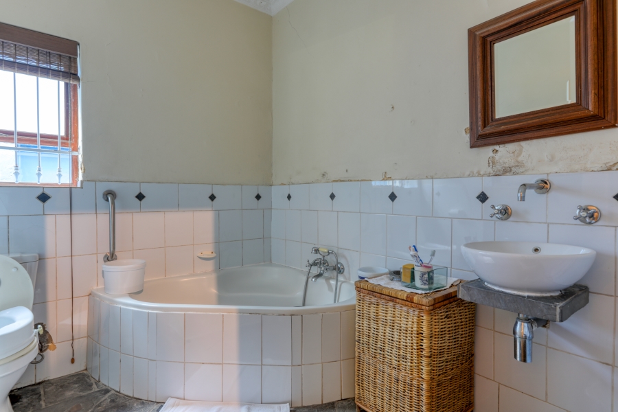 2 Bedroom Property for Sale in Claremont Upper Western Cape